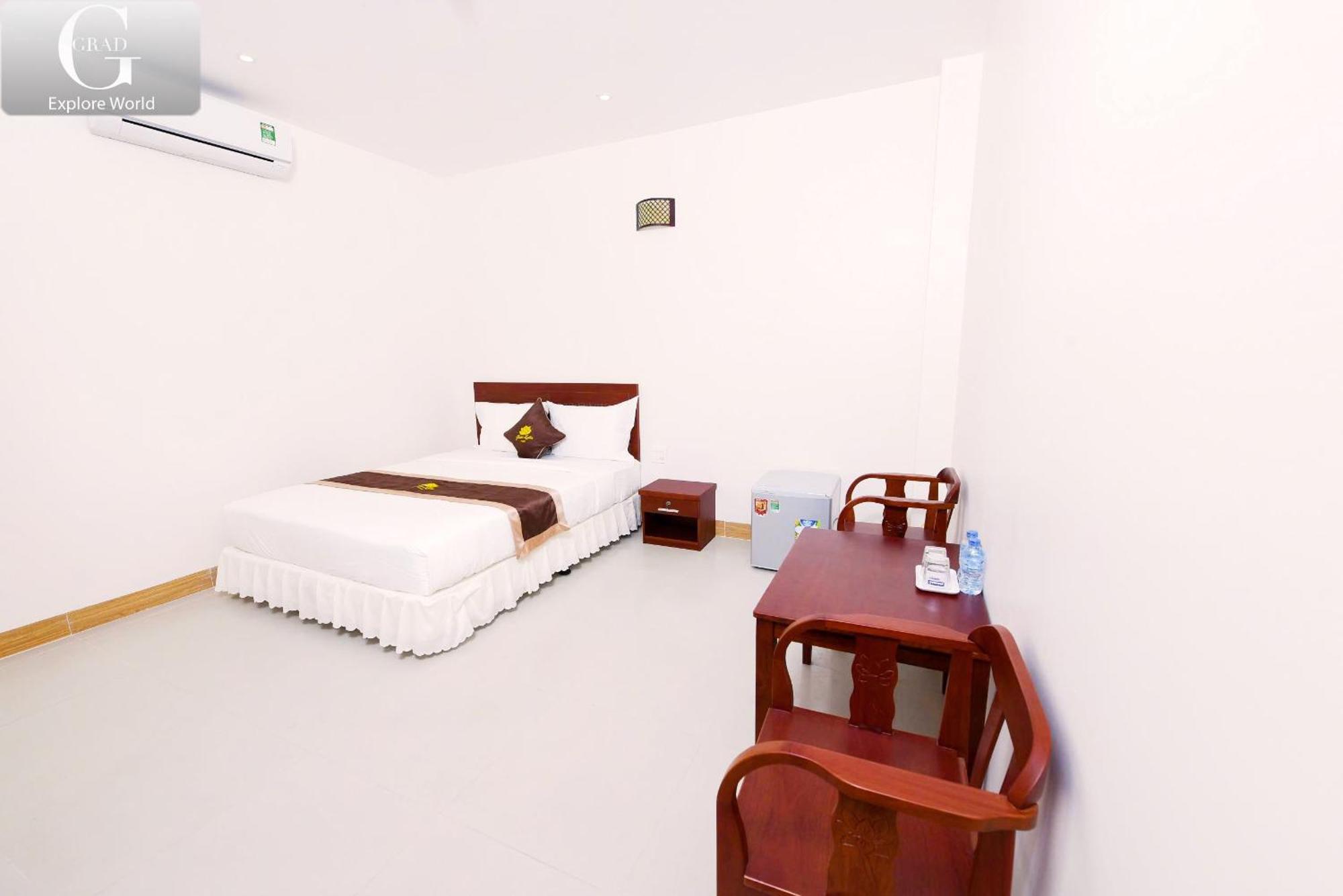 Bong Sen Xanh Hotel Cao Lãnh Buitenkant foto