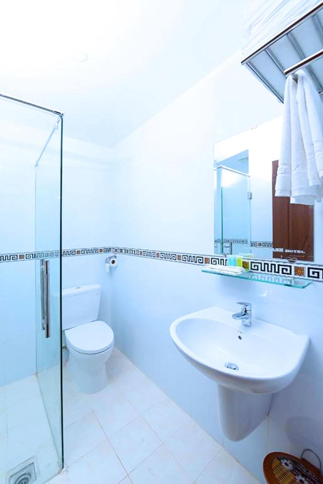 Bong Sen Xanh Hotel Cao Lãnh Buitenkant foto